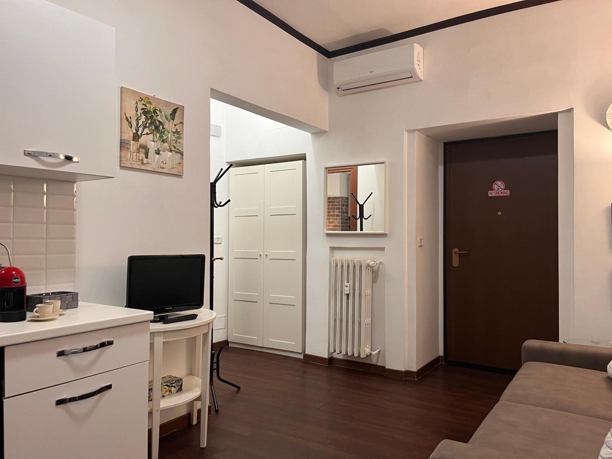 Casina Dacia Apartment Rome Exterior photo